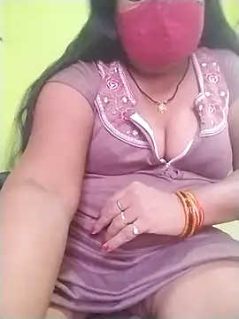 Snapshot of fuunalka chatting on 10/08/25, 08:34 fuunalka online show from 10/08/25, 08:34