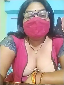 Snapshot of fuunalka chatting on 10/12/25, 10:42 fuunalka online show from 10/12/25, 10:42