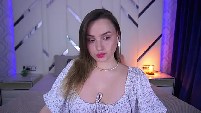LindsieGreyy online show from 03/06/25, 07:25