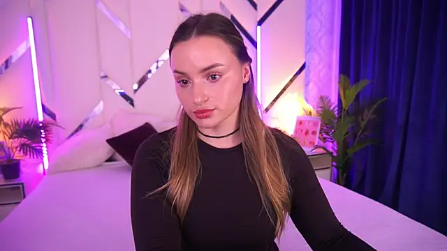 Snapshot of LindsieGreyy chatting on 11/25/25, 09:31 LindsieGreyy online show from 11/25/25, 09:31