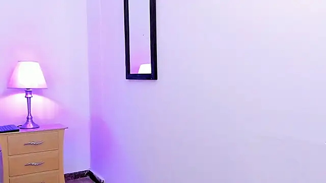 Snapshot of emily_jk chatting on 03/05/25, 07:17 emily jk online show from 03/05/25, 07:17