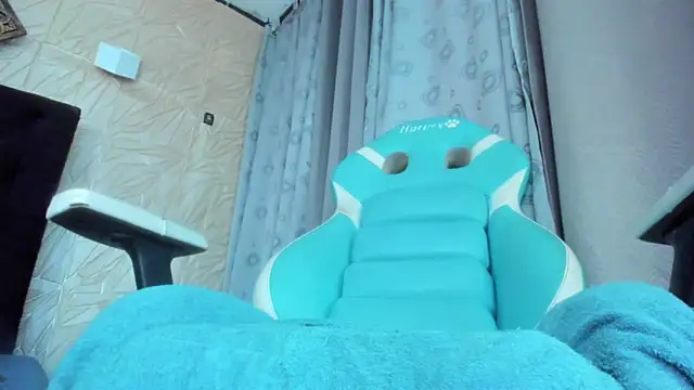 Snapshot of ChanelleJohnson_ chatting on 11/15/25, 06:59 ChanelleJohnson online show from 11/15/25, 06:59