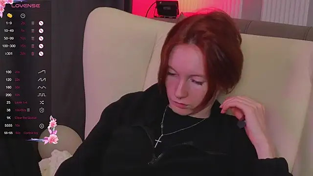 Snapshot of JoYung chatting on 09/26/25, 04:49 JoYung online show from 09/26/25, 04:49