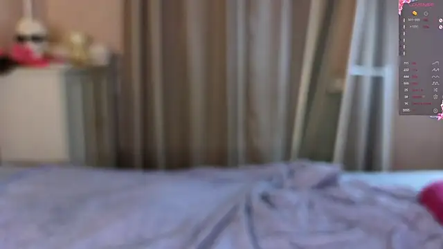 ColleenCox online show from 03/23/25, 12:47