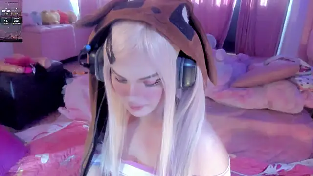 Angelica Reborn online show from 10/25/25, 08:14