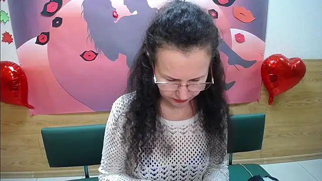 Miroslava Happi online show from 10/20/25, 06:36