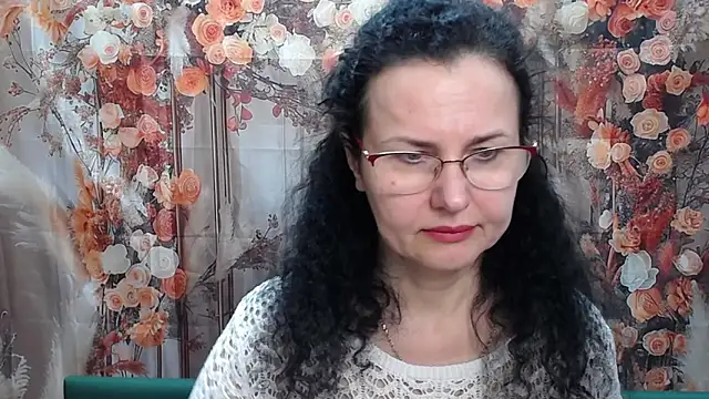 Miroslava Happi online show from 04/23/26, 05:52