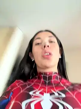 KarolVega- online show from 10/30/25, 03:57