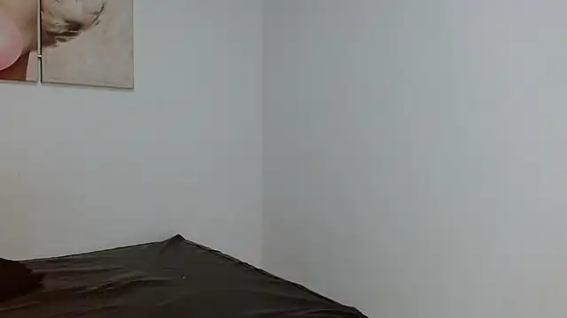 Selena fox7 online show from 03/05/25, 03:29