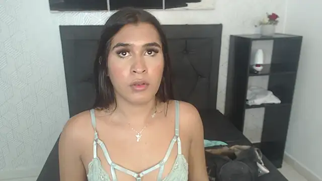 Selena fox7 online show from 03/15/25, 05:08