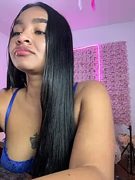 Lynda Bonnie online show from 06/06/26, 04:12