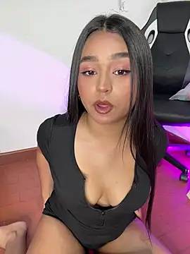  JuliSweet  online show from 02/24/26, 12:19