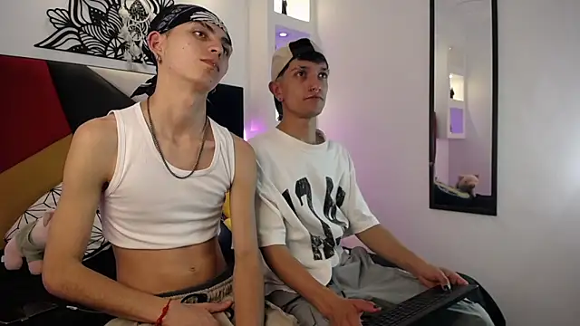 Snapshot of MaikyCooper chatting on 02/28/25, 05:15 MaikyCooper online show from 02/28/25, 05:15