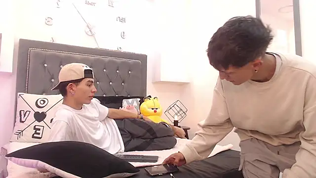 Snapshot of MaikyCooper chatting on 03/08/25, 04:12 MaikyCooper online show from 03/08/25, 04:12