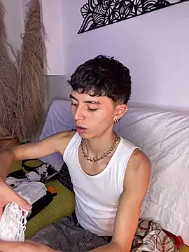 Snapshot of MaikyCooper chatting on 09/25/25, 08:45 MaikyCooper online show from 09/25/25, 08:45