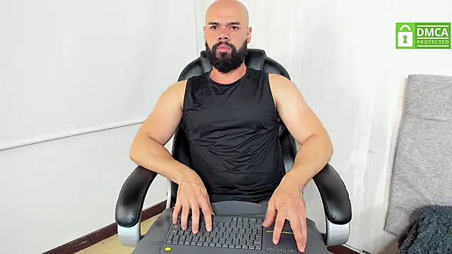 Luke Diaz7 online show from 01/11/26, 03:39