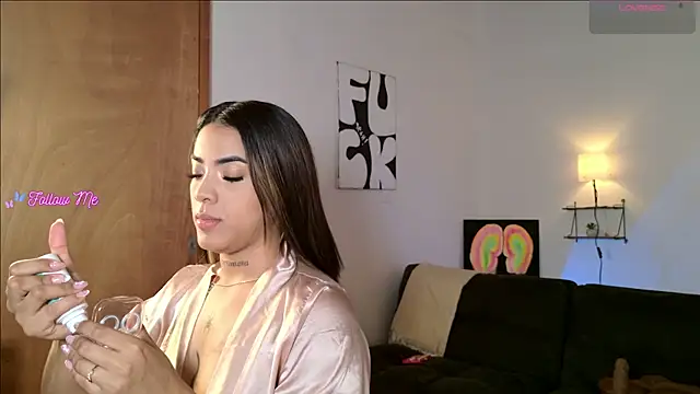 Maryybellax online show from 06/23/26, 12:41