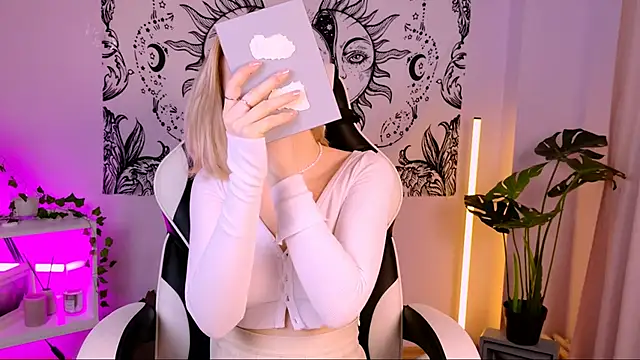 EllySunlover online show from 03/06/25, 03:13