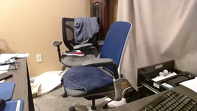 olderandwiser2 online show from 10/19/25, 03:29