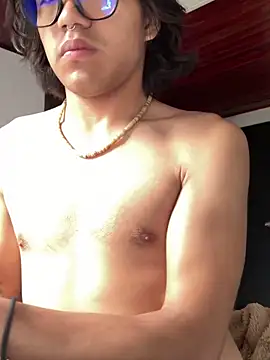 shadowsofgarden online show from 02/16/25, 04:42