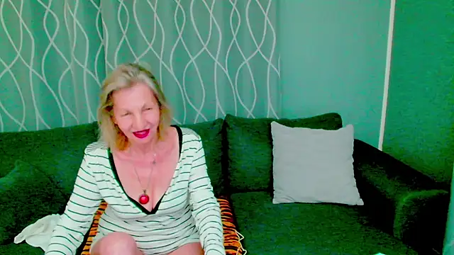 adeleadison online show from 09/11/25, 02:44