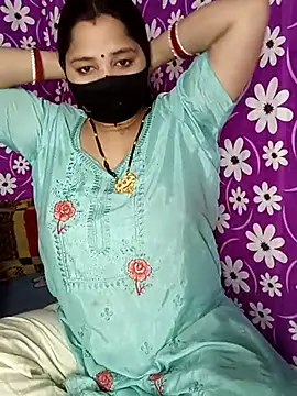 Snapshot of seetatiwari chatting on 02/15/25, 03:52 seetatiwari online show from 02/15/25, 03:52
