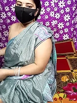Snapshot of seetatiwari chatting on 03/13/25, 03:00 seetatiwari online show from 03/13/25, 03:00