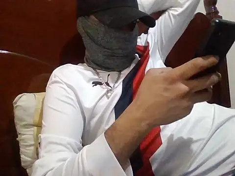 el muchacho16 online show from 11/05/25, 04:40