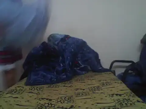 Snapshot of YourCDBitch chatting on 03/10/25, 07:29 YourCDBitch online show from 03/10/25, 07:29