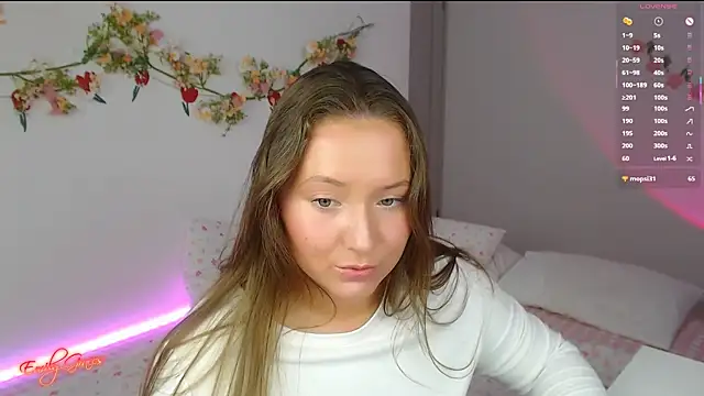 EmilyxxGraces online show from 04/21/26, 01:42