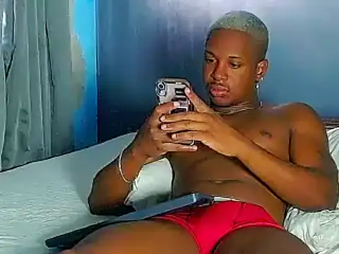 Snapshot of JackBlackone chatting on 09/30/25, 06:35 JackBlackone online show from 09/30/25, 06:35