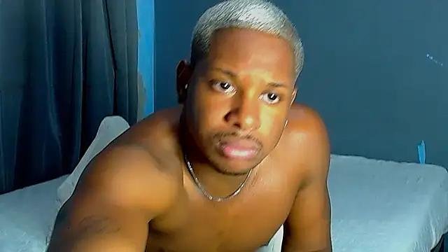 Snapshot of JackBlackone chatting on 10/16/25, 01:50 JackBlackone online show from 10/16/25, 01:50