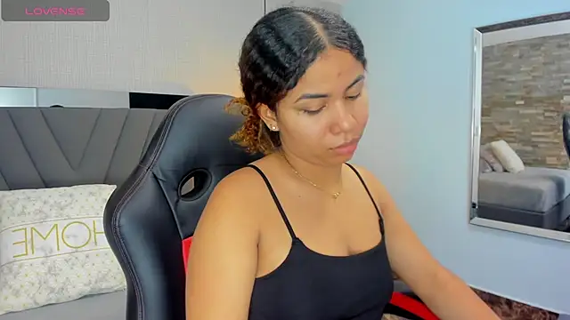 MELINAMARTINS online show from 01/14/26, 07:19