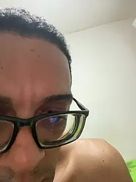 Snapshot of Diegodelicia chatting on 07/29/26, 10:19 Diegodelicia online show from 07/29/26, 10:19