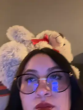 ValentinaOrtiz3 online show from 04/10/26, 11:53