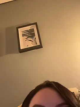 ValentinaOrtiz3 online show from 04/22/26, 02:36