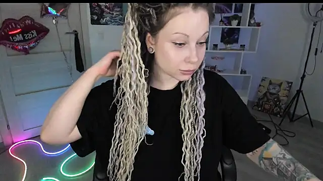 HoneySallyMoore online show from 03/12/26, 03:29