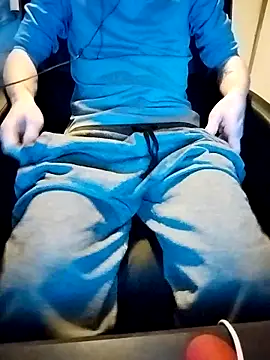 Snapshot of ReflectingAlly72 chatting on 03/09/26, 09:13 ReflectingAlly72 online show from 03/09/26, 09:13