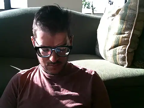quitomanec online show from 07/11/26, 01:14