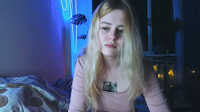 Alexa Pirs online show from 02/17/25, 09:30