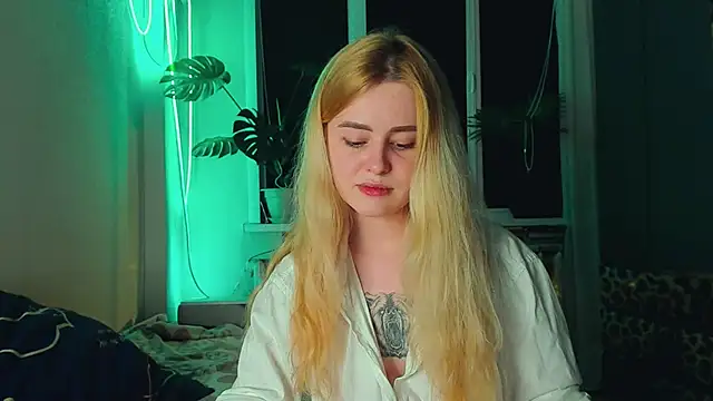 Alexa Pirs online show from 03/05/25, 12:59