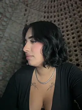Snapshot of Scarlett-LS chatting on 09/09/25, 03:06 Scarlett-LS online show from 09/09/25, 03:06