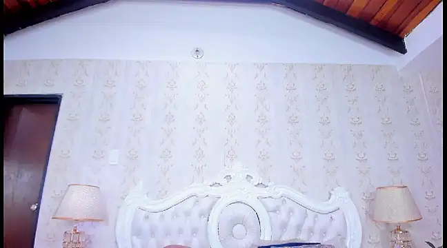 TianahGlow online show from 02/26/25, 11:59