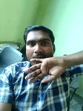 ccuteboyyyy online show from 10/15/25, 06:57