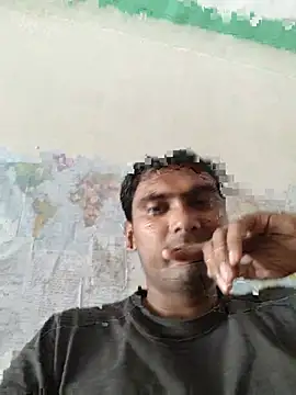 Snapshot of ccuteboyyyy chatting on 06/24/26, 06:01 ccuteboyyyy online show from 06/24/26, 06:01
