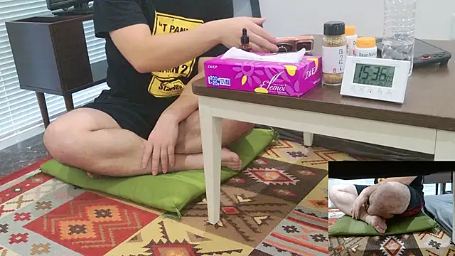 YARASERO-kun online show from 10/18/25, 06:37