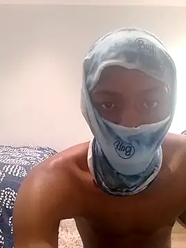 Snapshot of Asanda69 chatting on 02/10/25, 03:32 Asanda69 online show from 02/10/25, 03:32