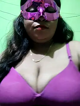 Snapshot of rani130 chatting on 02/28/25, 04:53 rani130 online show from 02/28/25, 04:53