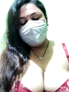 Snapshot of rani130 chatting on 03/07/25, 01:20 rani130 online show from 03/07/25, 01:20