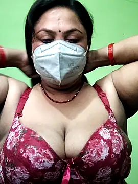 Snapshot of rani130 chatting on 03/08/25, 01:17 rani130 online show from 03/08/25, 01:17